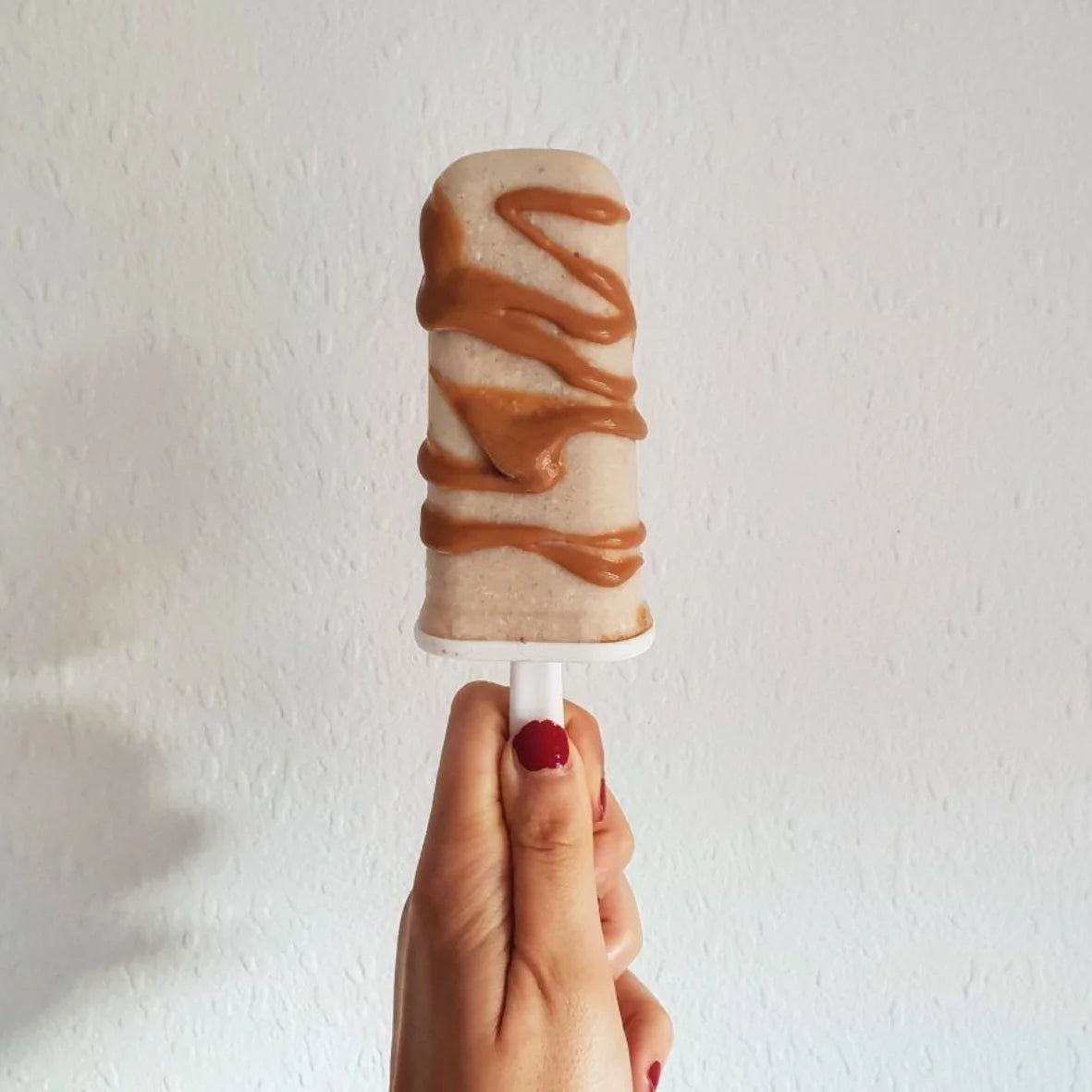 salted date peanut butter lollies &ndash; Yumello